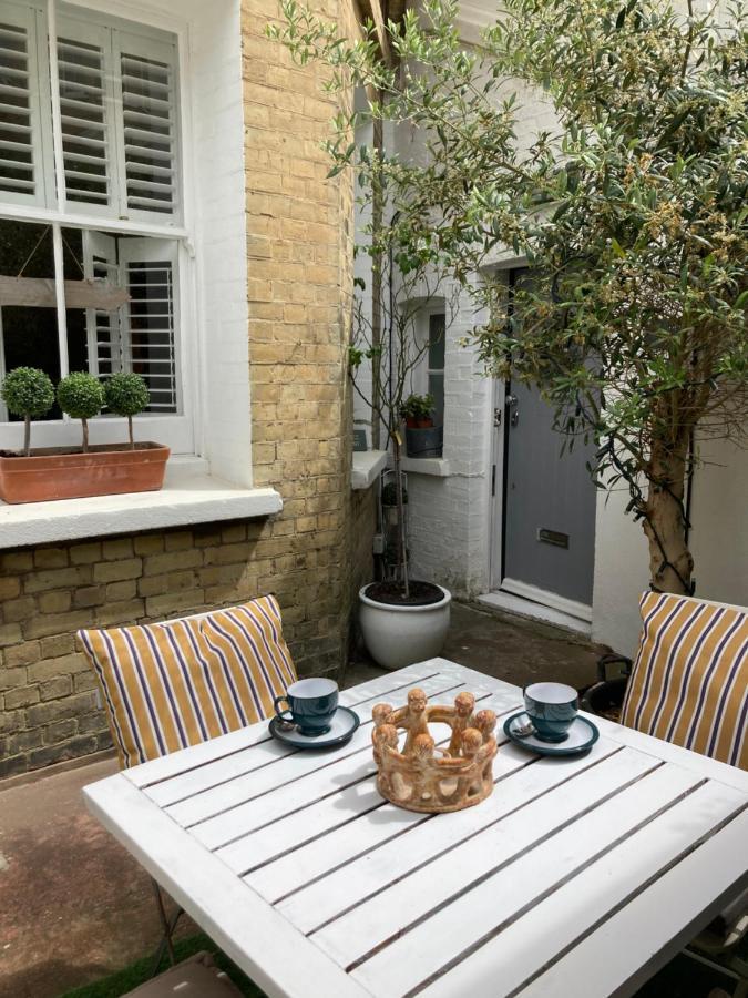 Olive Tree Apartment Hove Exterior photo